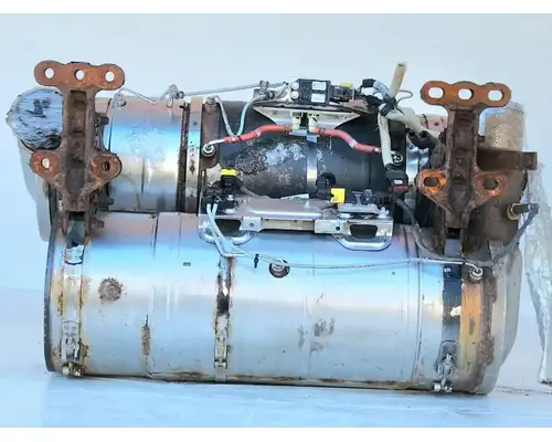 Freightliner M2 112 Medium Duty DPF (Diesel Particulate Filter)