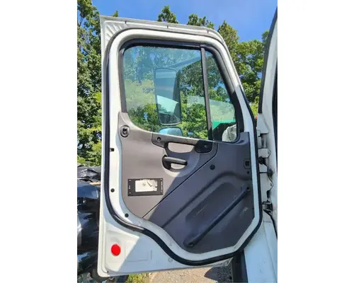 Freightliner M2 112 Medium Duty Door Assembly, Front