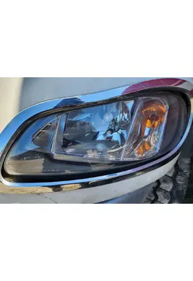 Freightliner M2 112 Medium Duty Headlamp Assembly