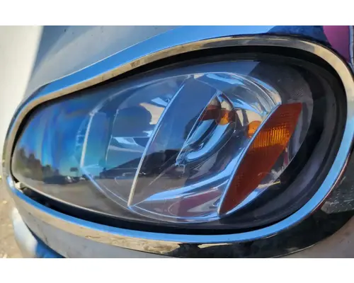 Freightliner M2 112 Medium Duty Headlamp Assembly
