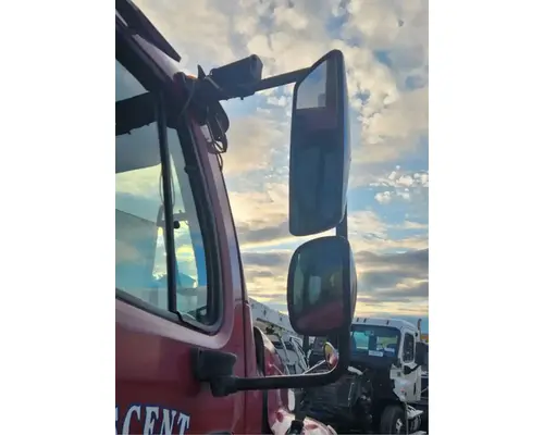 Freightliner M2 112 Medium Duty Mirror (Side View)