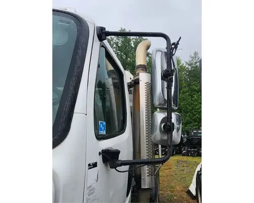 Freightliner M2 112 Medium Duty Mirror (Side View)