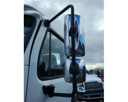 Freightliner M2 112 Medium Duty Mirror (Side View)