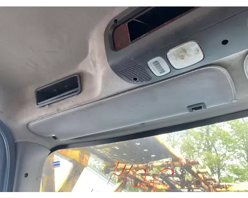 Freightliner M2 112 Medium Duty Sun Visor (External)