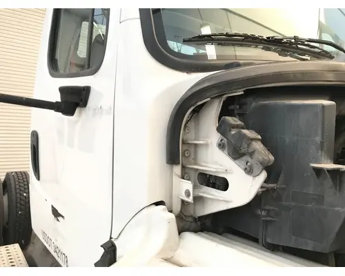 Freightliner M2 112 Cab Assembly