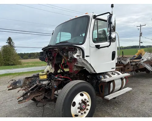 Cab FREIGHTLINER M2 112 Les Camions Gilbert