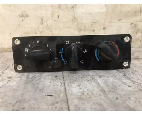 Freightliner M2 112 Heater & AC Temperature Control