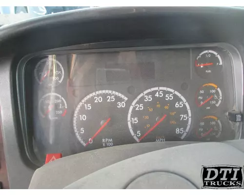 Instrument Cluster FREIGHTLINER M2 112 DTI Trucks