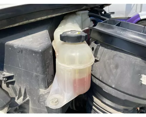 Freightliner M2 112 Radiator Overflow Bottle  Surge Tank