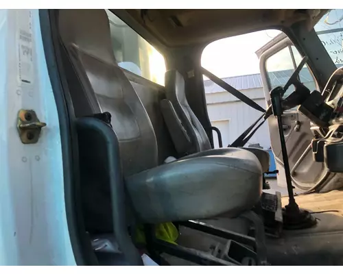 Freightliner M2 112 Seat (non-Suspension)