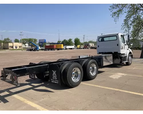 Freightliner M2 112 Truck