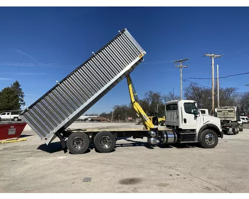 Freightliner M2 112 Truck