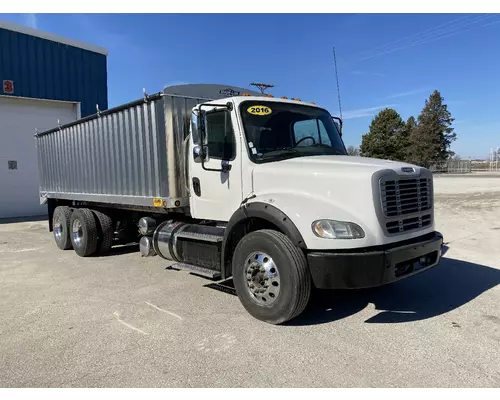 Freightliner M2 112 Truck