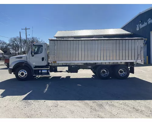 Freightliner M2 112 Truck