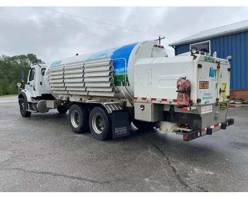 Freightliner M2 112 Truck