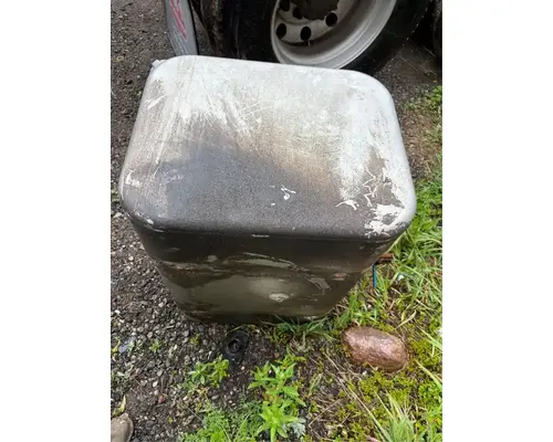 Freightliner M2106 Fuel Tank
