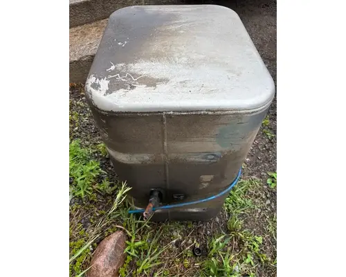 Freightliner M2106 Fuel Tank