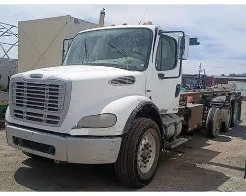 Complete Vehicle FREIGHTLINER M211284ST American Truck Sales