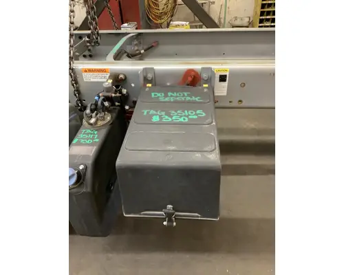 Battery Box FREIGHTLINER M2 Hagerman Inc.