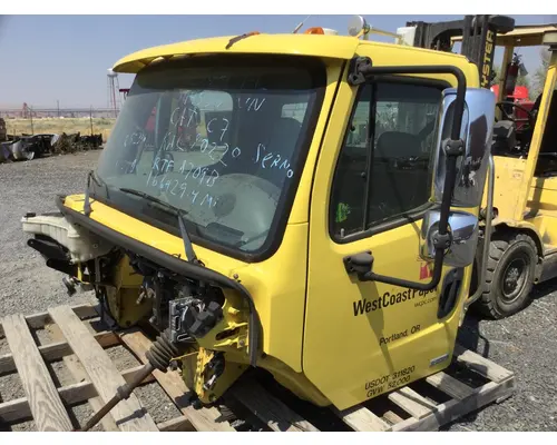 Cab FREIGHTLINER M2 Hagerman Inc.