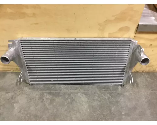 Charge Air Cooler (ATAAC) FREIGHTLINER M2 Hagerman Inc.