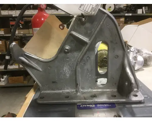 Hood Hinge FREIGHTLINER M2 Hagerman Inc.