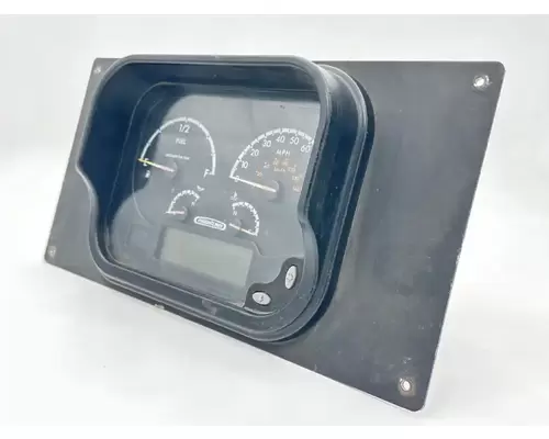 Freightliner MT 45G Instrument Cluster