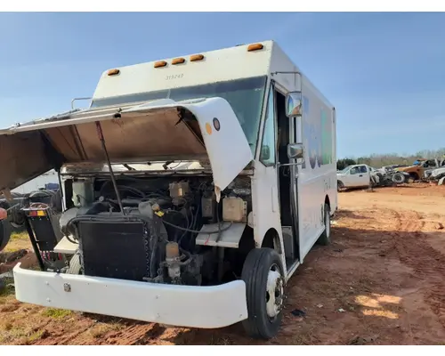 Freightliner MT45 Chassis Engine Assembly