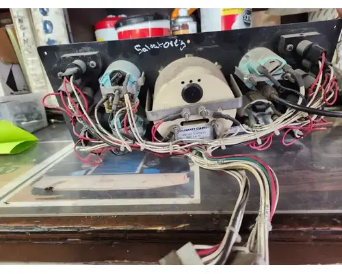 Freightliner MT45 Chassis Instrument Cluster