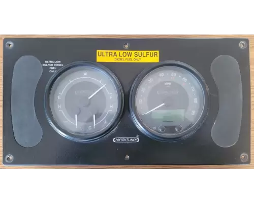 Freightliner MT45 Instrument Cluster