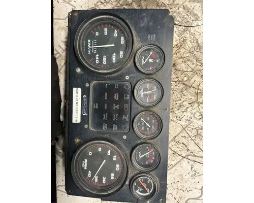 Freightliner MT55 Chassis Instrument Cluster