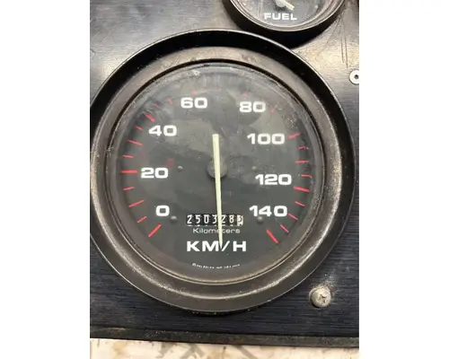 Freightliner MT55 Chassis Instrument Cluster
