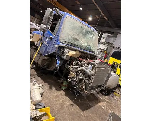 Rebuilders FREIGHTLINER MB70 Truck Salvage International Inc