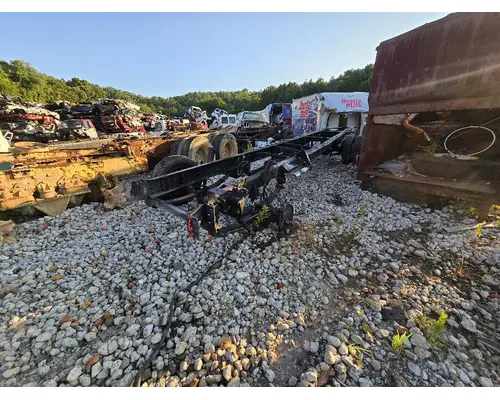 Spindle / Knuckle, Front FREIGHTLINER MT-45 Crest Truck Parts