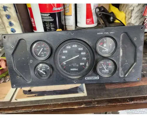 Instrument Cluster Freightliner MT45 Chassis Caseyâs Truck Salvage World
