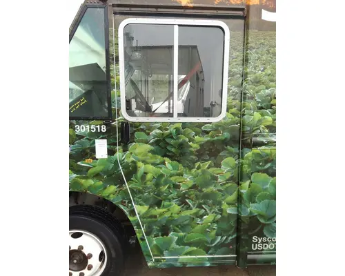 Door Assembly, Front FREIGHTLINER MT55 LKQ Thompson Motors - Wykoff