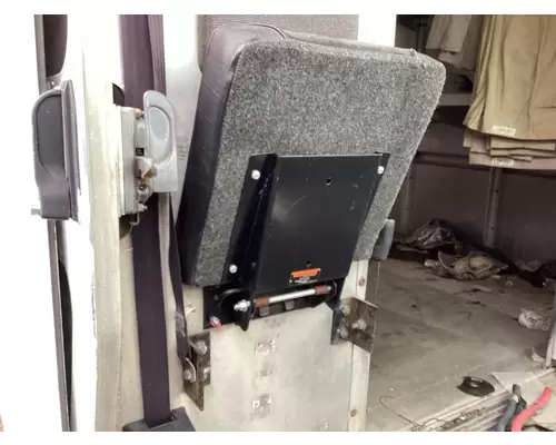 Seat, Front Freightliner MT Vander Haags Inc WM