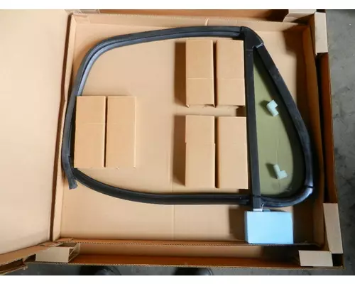 Door Glass, Front FREIGHTLINER PARTS Charlotte Truck Parts,inc.