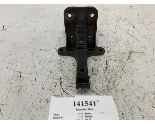 Brackets, Misc. FREIGHTLINER R18-65369-000 West Side Truck Parts