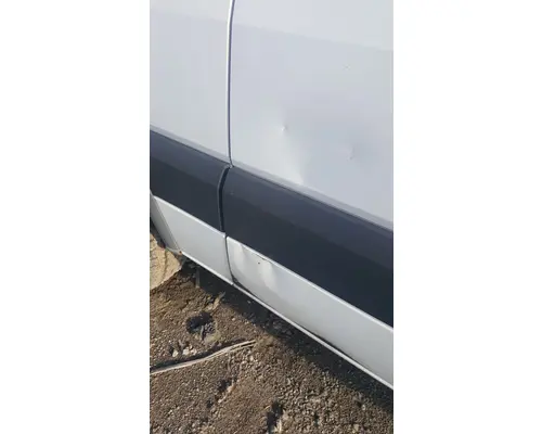Freightliner SPRINTER 2500 Door Assembly, Front