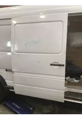 Freightliner SPRINTER 3500 Door Assembly, Front