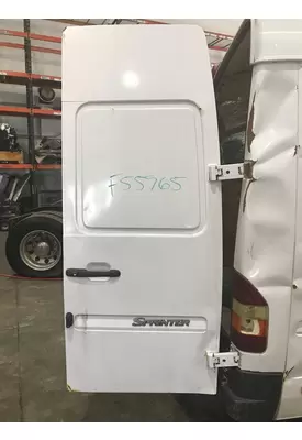 Freightliner SPRINTER 3500 Door Assembly, Front