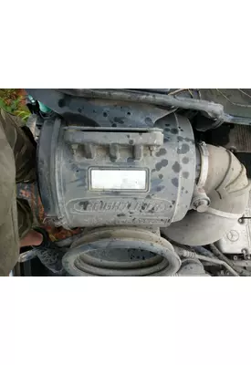 Freightliner ST112 Air Cleaner