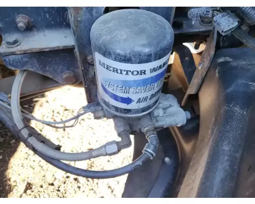Freightliner ST120 Air Drier