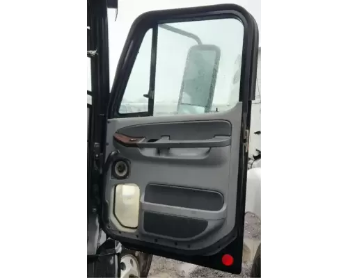 Freightliner ST120 Door Assembly, Front