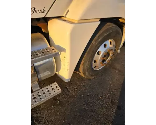 Freightliner ST120 Fender Extension