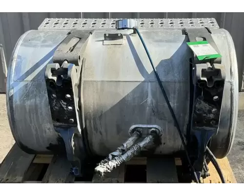 Freightliner ST120 Fuel Tank