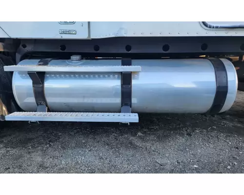 Freightliner ST120 Fuel Tank