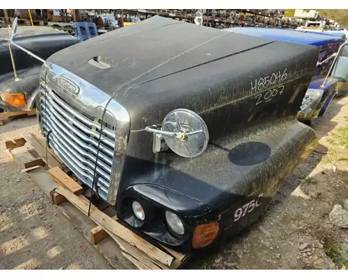 Freightliner ST120 Hood