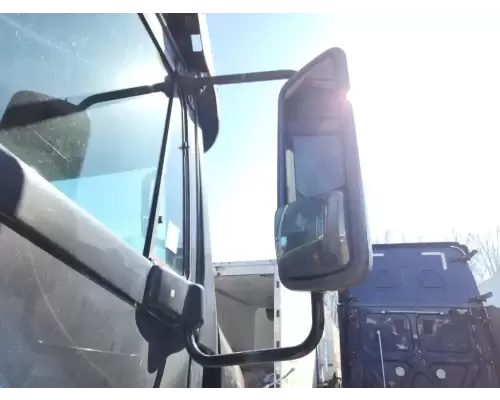Freightliner ST120 Mirror (Side View)